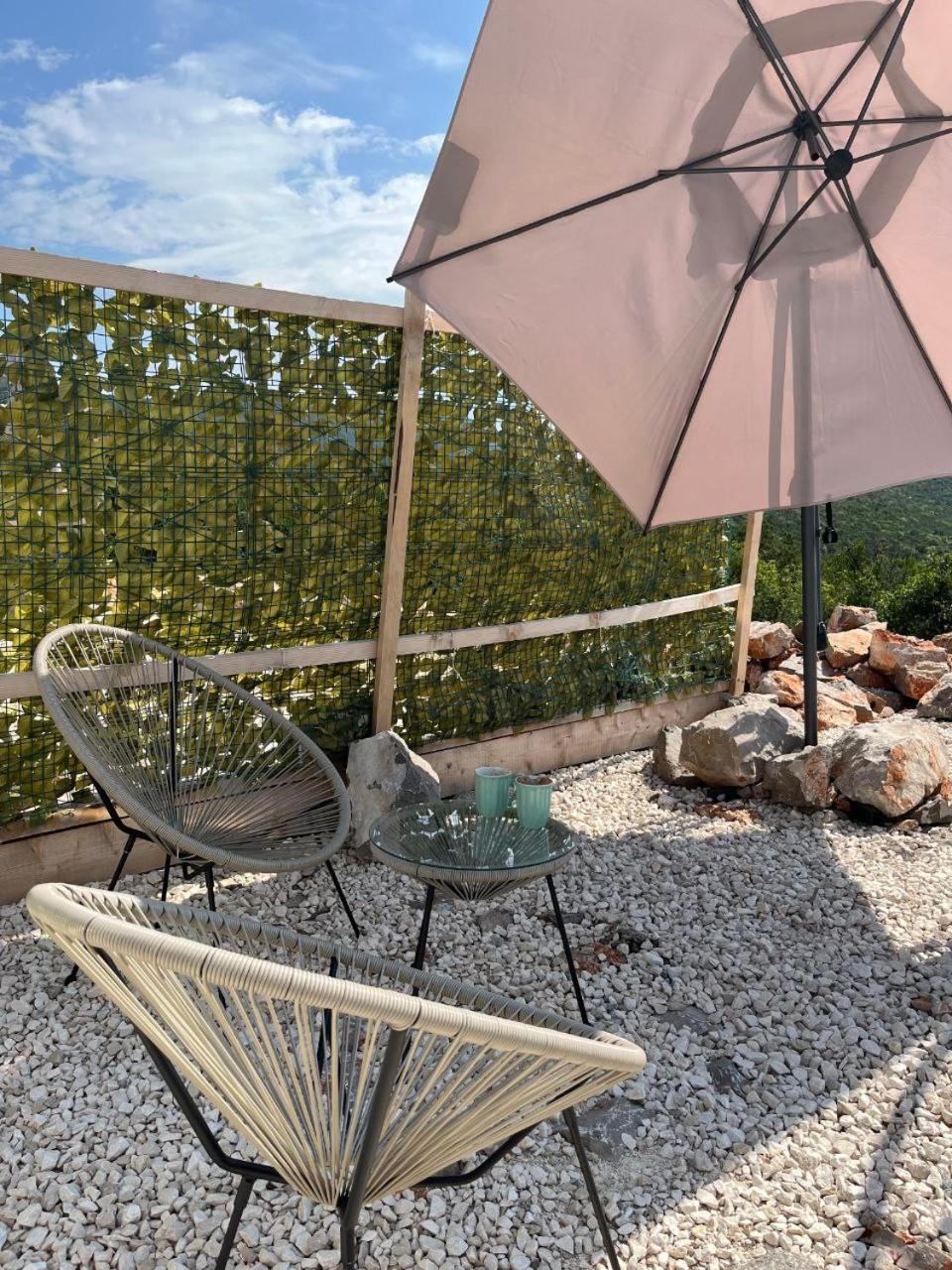 Hotel Glamping Rose Radovici Exterior foto