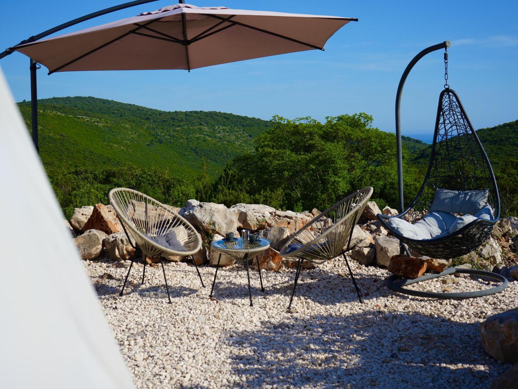 Hotel Glamping Rose Radovici Exterior foto